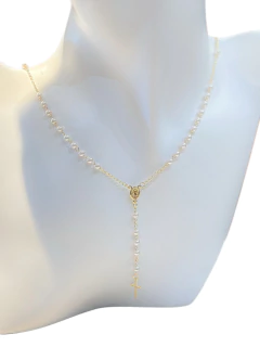 Colar rosário de pérolas N.Sra das Graças folheado a ouro. - comprar online