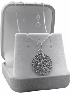 Colar São Bento com pedras envelhecido 19mm prata 925. - comprar online