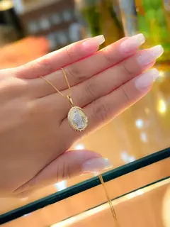 Corrente com N.Sra. Das Graças 1,8cm folheada a ouro.