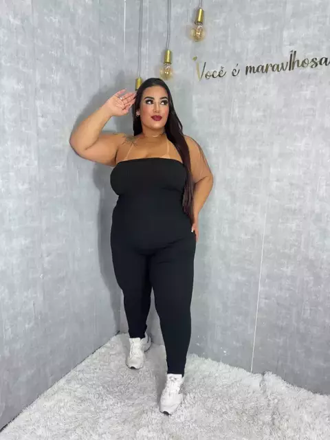 Macacão Bela Plus - comprar online