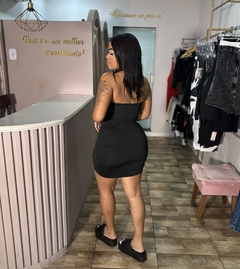 Vestido Vic na internet