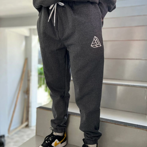 Calça de Moletom Vents Cinza CHUMBO