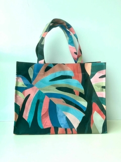 BOLSA NORONHA FOLHA PRETA - Sal da Alma Biquínis