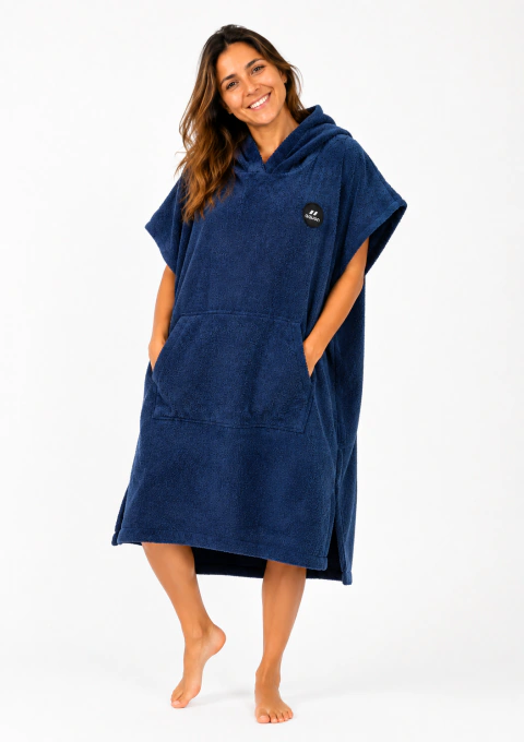 # PONCHO UNISEX AQUON SUMMER CAMBIADOR TOALLA 100% ALGODÓN DEPORTES - AZUL MARINO