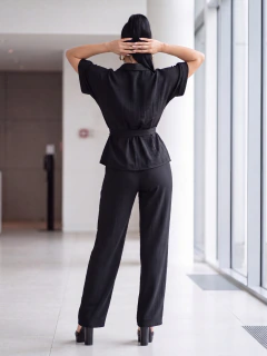 Conjunto Elegance Comfort – Blusa con Cierre y Pantalón Recto - tienda en línea