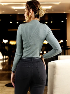 Sueter Cuello V De Mujer Sueteres De Punto Acanalado Dama Sweaters - MALABIS
