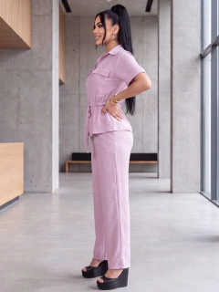 Conjunto Elegance Comfort – Blusa con Cierre y Pantalón Recto