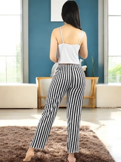 SET DE PIJAMA DE MUJER A JUEGO PANTALON Y BLUSA ESTAMPADO en internet
