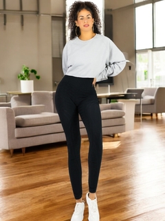 LEGGING DE MUJERS TEXTURIZADO ESTILO PUSH UP en internet