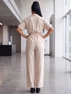 Imagen de Conjunto Elegance Comfort – Blusa con Cierre y Pantalón Recto