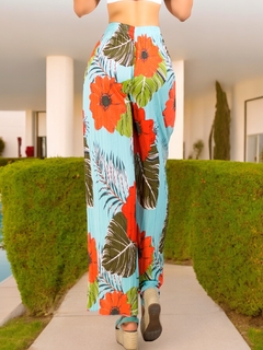 Pantalones de pierna ancha stretch con estampado y diseño plisado en internet