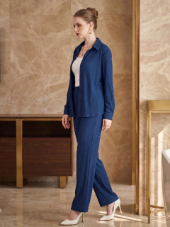 Conjunto Elegance Texturizado – Camisa y Pantalón