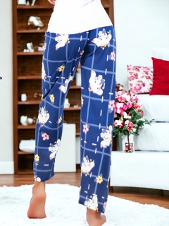 Imagen de SET PIJAMA DE MUJER DE PANTALON Y BLUSA ESTAMPADO