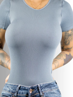 SET DE 2 BLUSAS PLAYERA DE MUJER CANALÉ STRETCH - comprar en línea