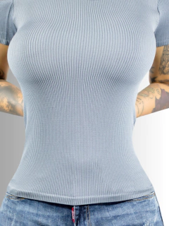 SET DE 2 BLUSAS PLAYERA DE MUJER CANALÉ STRETCH en internet