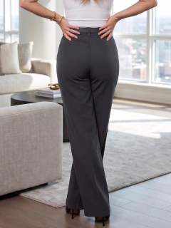 Imagen de Pantalón de Vestir, Corte Elegante y Pierna Ancha, Casual Chic para Mujer