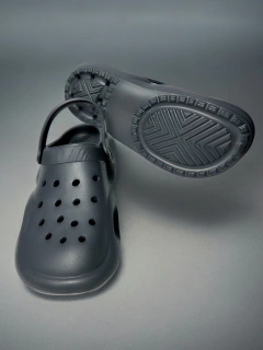 Sandalia de Hombre Ligera y Antideslizante de Cobertura Semi-Abierta en Material EVA - comprar en línea