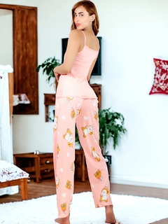 SET PIJAMA DE MUJER DE PANTALON Y BLUSA ESTAMPADO - comprar en línea