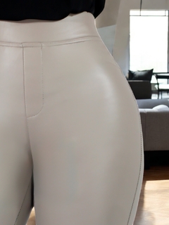 LEGGINGS VINIPIEL MUJER TÉRMICO LEGGINS ELEGANTES MALLAS STRETCH MALLONES FORMALES - comprar en línea