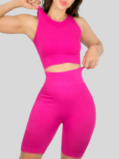 CONJUNTO DEPORTIVO MUJER DE SHORT Y BLUSA PUSH UP - MALABIS