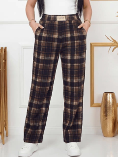 Imagen de Pantalón Recto Mujer Cuadros | Pants Casual con Bolsas y Pretina Elástica