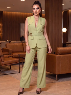 Conjunto Elegante Chaleco y Pantalón para Dama - comprar en línea