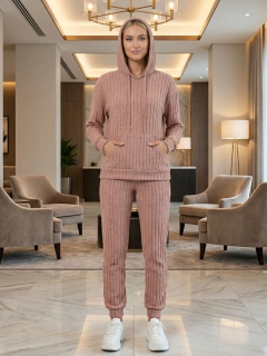 Imagen de Conjunto de dos piezas para mujer, Jogger con Sudadera y Pants Acanalados. Conjunto de pants de mujer.