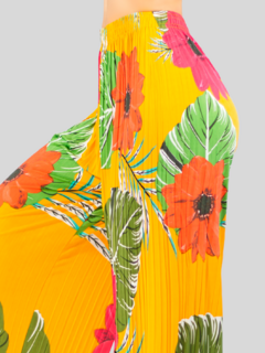 Pantalones de pierna ancha stretch con estampado y diseño plisado