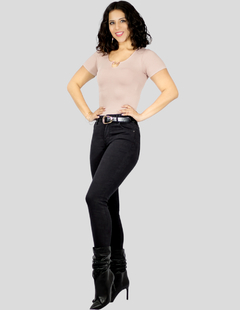 Playera de Mujer con Detalle Metálicos - MALABIS