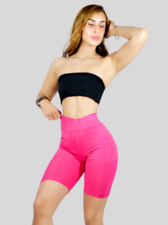 Imagen de SHORT DEPORTIVO DE MUJER STRETCH CON BOLSAS LATERALES