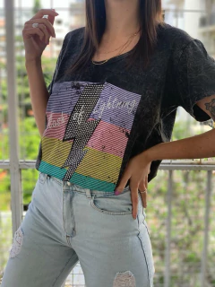 Remera Nevada Lightning - comprar online