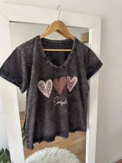 Remera Nevada Enjoy life strass - Karma Mayorista