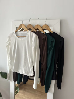 Remera Princesa Frunce - tienda online