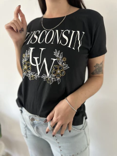 Remera Wisconsin - Karma Mayorista