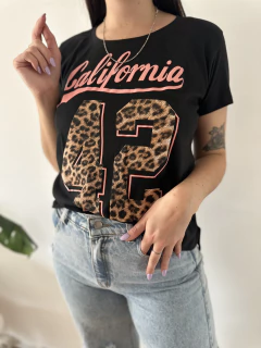 Remera California - tienda online