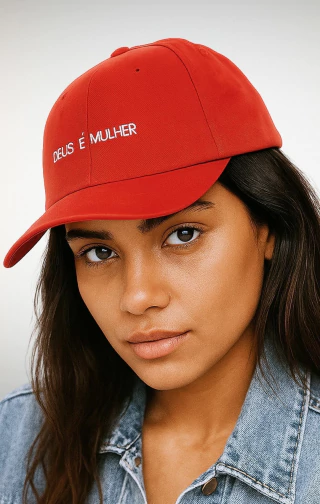 Boné Deus é Mulher - comprar online