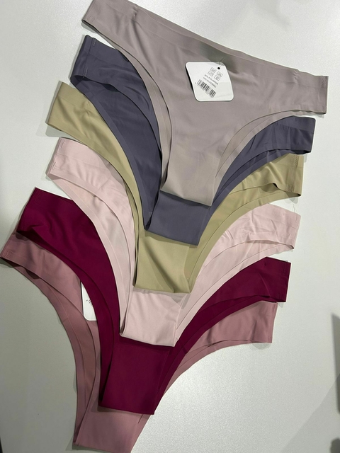 Calcinha Sem Costura Básica Feminina Lisa - comprar online