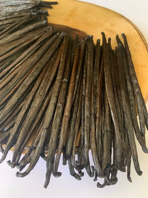 Fava de Baunilha "M" (Vanilla Planifolia) 500g, Direto do Produtor, 100% Natural e Orgânica - comprar online