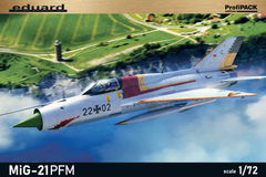 MiG-21PFM 1/72 - Edição Profipack Eduard 70144