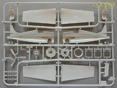 FM-2 Wildcat Expert Set 1/72 - Arma Hobby 70031 - comprar online