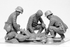 WWII German Military Medical Personnel 1/35 - ICM 35620 - comprar online