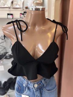 Imagem do Cropped Crepe Iully