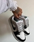 Nike Dunk Cinza & Preto na internet