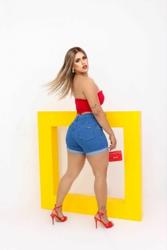 Bermuda Feminino maia coxa Dobrado com Lycra. na internet