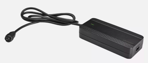 BATTERY CHARGER W/USA CABLE