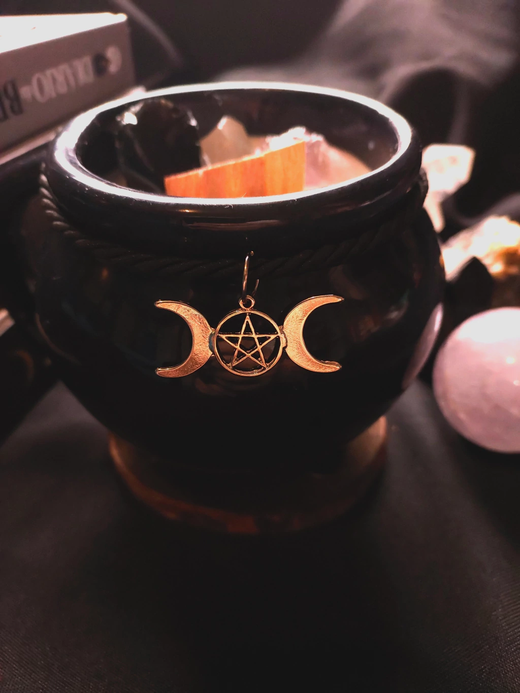 Vela Caldeirão Mágico da Bruxa de Saturno