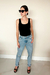 Blusa Regata em Crochê com Decote Quadrado