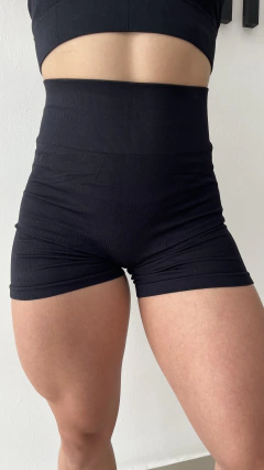 Short seamless Supreme negro en internet