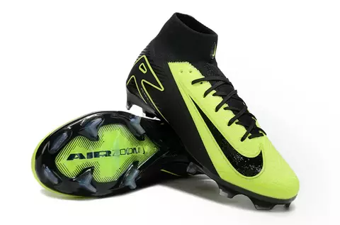 Chuteira Nike Mercurial Botinha