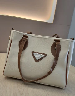 Bolsa july Of white